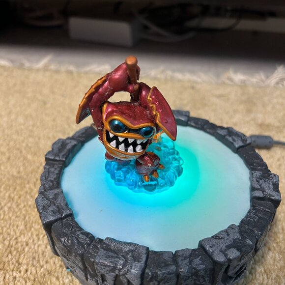 Skylanders Swap Force Lightcore Wham-Shell Figure - Picture 5 of 6